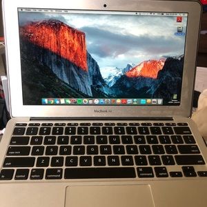 MacBook Air 11” used condition